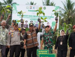 Tanam Pohon di Kalukku, Wakapolda Sulbar : Gerakan Penghijauan Punya Manfaat Besar Jangka Panjang