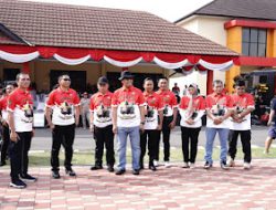 Kapolda Jabar, Kasdam III Siliwangi dan Forkompimda Jabar Saksikan Lomba Gantangan Burung Lodaya Siliwangi dalam Rangka HUT Bhayangkara ke-78 2024