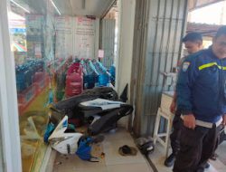 Gerak Cepat Personil Unit Lantas  Polsek Wonomulyo Polres Polman Datangi TKP Lakalantas Di Wilayahnya