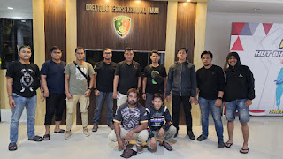 080DC654-E489-4A0B-A500-25EAC08E38BD.jpg