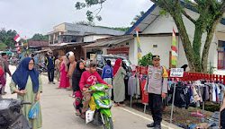Polsek Aralle Pengamanan Jalur dan Pasar di Depan Pasar Tradisional Aralle