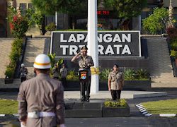 Kapolda Sulbar Pimpin Upacara Hari Juang Polri, Mengenang Keterlibatan Polri Meperjuangkan Kemerdekaan