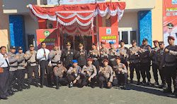 Personil Polsek Somba Opu, mengikuti Upacara Peringatan HUT Kemerdekaan Republik Indonesia ke-79.