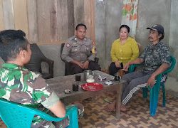 Bhabinkamtibmas dan Babinsa Sambangi Warga  Desa Salutabang untuk Pantau Situasi Kamtibmas