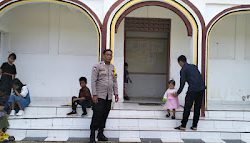 Bhabinkamtibmas Polsek Mambi Laksanakan Pengamanan Ibadah Minggu di wilayah Hukum Polsek Mamabi