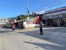 Polsek Mamasa Laksanakan Gelar Pasukan Ambang Gangguan di Pagi Hari