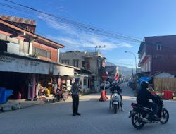 Sat Lantas Polres Mamasa Laksanakan Pengaturan Pagi, Jamin Kamtibmas Aman Bagi Masyarakat