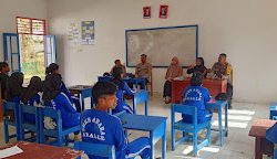 Polsek Aralle Gelar Program “Polisi Go To School” di SMKS Awara Aralle Jelang Pilkada Serentak 2024