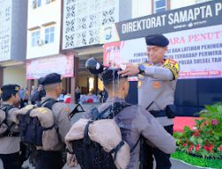 Wakapolda Sulsel Pimpin Penutupan Pembinaan Tradisi dan Latihan Peningkatan Kemampuan Samapta di Polda Sulsel