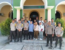 Polsek Wonomulyo Polres Polman Laksanakan Bakti Sosial Membersihkan Mesjid Nurut tauhid