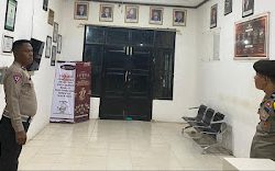 Pastikan Keamanan Setiap Tahapan Pilkada, Polresta Mamuju Jaga Ketat Kantor KPU Setiap Harinya