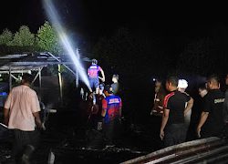 Polsek Mamuju Datangi TKP Kebakaran Rumah Sawmill Kayu, Diduga Akibat Konsleting Listrik