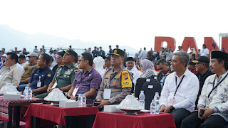 beb4a590-b44a-461f-80f9-d0c6e1f101d1.jpg