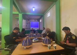 Tim Gakkumdu Polres Mamasa Hadiri Kegiatan Rapat Koordinasi Pembahasan Program Kegiatan Sentra Gakkumdu Kab. Mamasa
