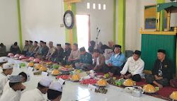 Bhabinkamtibmas Polsek Mambi Laksanakan Pengamanan Peringatan Maulid Nabi Muhammad SAW di Desa Saluahok, Kecamatan Mehaaan