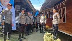 Polsek Pana Amankan Kampanye Dialogis Calon Gubernur dan Wakil Gubernur di Desa Mamullu