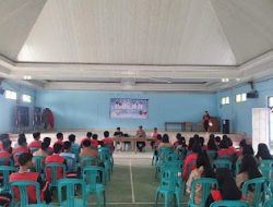 Sat Binmas Polres Mamasa Laksnakan Kegiatan Penyuluhan keamanan dan Ketertiban di SMA Negeri 01 Mamasa