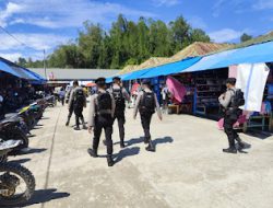 Sat Samapta Polres Mamasa Gelar Patroli Jalan Kaki untuk Jaga Keamanan Wilayah Hukum Polres Mamasa