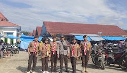 Polsek Mambi Laksanakan Pengamanan dan Pengaturan Lalu Lintas di Depan Pasar Tradisional Mambi