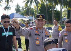 Panen Udang Tambak di Desa Bonda Papalang, Kapolda Sulbar Apresiasi Upaya Masyarakat Tingkatkan Ekonomi