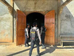 Sat Samapta Polres Mamasa Laksnakan Patroli Jalan Kaki untuk Jaga Kamtibmas Aman dan Kondusif