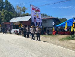 Personil Polres Mamasa Laksanakan Pengamanan Kampanye Dialogis Calon Bupati dan Wakil Calon Bupati Mamasa