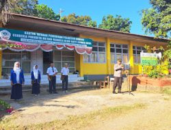 Jadi Pembina Upacara di Sekolah, Kanit Binmas Polsek Somba Opu Polres Gowa Sampaikan ini.