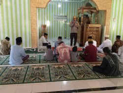 Safari Jumat, Kapolsek Bambalamotu Ajak Jamaah Wujudkan Pilkada Damai