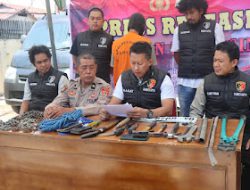 Polres Sinjai Merelease Ungkap Kasus Pencurian Yang Meresahkan