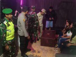 Patroli Malam Gabungan Wujud Kekompakan TNI-Polri dan Aparat Pemerintah Jaga Kamtibmas.