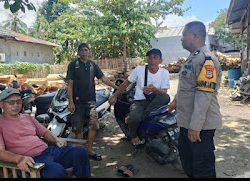 Pesan Kamtibmas Disampaikan Saat Bhabinkamtibmas Sambang ke Warga Binaan.