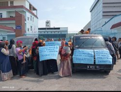 Danramil 0819/03 Kraton Monitoring Kegiatan Unras.