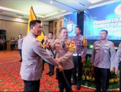Kapolda Sulsel Buka Rapat Koordinasi Pembinaan SDM dan PNS Polri Polda Sulsel T.A. 2024.