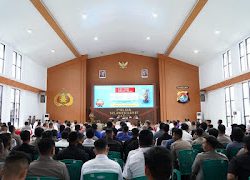 Divisi Propam Lakukan Pembinaan Profesi Polri  di Polda Sulbar
