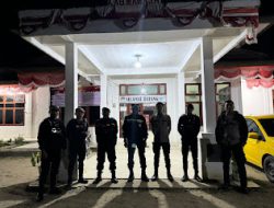 Personel Sat Samapta Polres Mamasa Laksanakan Patroli Malam Pastikan Keamanan Wilayah Hukum Polres Mamasa