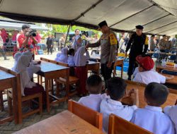 Polda Sulbar Rayakan HUT Brimob dengan Sajian Spesial: Makan Sehat dan Bergizi untuk Anak Sekolah Dasar