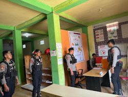 Sat Samapta Polres Mamasa Laksanakan Patroli Jalan Kaki untuk Menjaaga Siatuasi Kamtibmas di Wilayah Hukum Polrea Mamasa