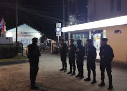 Patroli Malam Sat Samapta Polres Mamasa untuk Jaga Situasi Kamtibmas Tetap Kondusif di wilayah Hukum Polres Mamasa