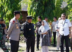 Kapolda Sulbar Bersama PJ. Gubernur Cek Pengamanan di TPS, Pastikan Pilkada Aman