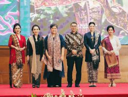 Menteri Kebudayaan Apresiasi Peluncuran Buku “Kebaya, Keanggunan yang Diwariskan”