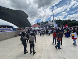 Patroli Jalan Kaki Sat Samapta Polres Mamasa untuk Menjaga Keamanan dan Ketertiban Masyarakat