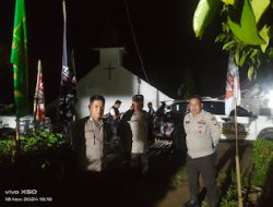 Personil Polsek Sumarorong Polres Mamasa Laksanakan Pengamanan Kampanye Tatap Muka Pasangan Calon Bupati Mamasa di Kecamatan Sumarorong