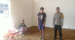 Bhabinkamtibmas Polsek Aralle Polres Mamasa Laksnakan Sambang Sekaligus Pantau Situasi Kamtibmas di Desa Penatangan