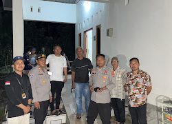 Kapolsek Bambalamotu Bersama Anggotanya Laksanakan Pengamanan Kampanye Tatap Muka Calon Bupati