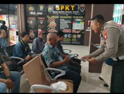 Bersama BPJS, Satlantas Polres Gowa Sosialisasikan Syarat Urus SIM.