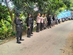 Jaga Kamtibmas Tetap Aman, Personel Polsek Pallangga Lakukan Pengamanan Kampanye Paslon Bupati Gowa.