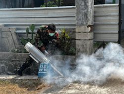 Perangi Nyamuk Pembawa Penyakit, Fogging di Kawasan Penduduk Digencarkan.
