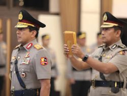 Kapolri Resmi Lantik Komjen Ahmad Dofiri Sebagai Wakapolri yang baru.