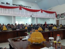 Wakili Kapolres Gowa, Kabagren Polres Gowa Hadiri Rapat Paripurna DPRD Gowa.