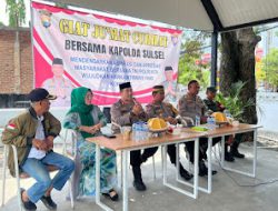 Warga Tamalanrea Makassar Keluhkan Truck Besar yang lalu lalang disiang Hari.